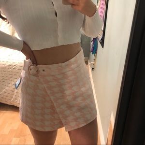 2 FOR $15 Baby Pink Mini Skirt 🎀 WITH TAGS